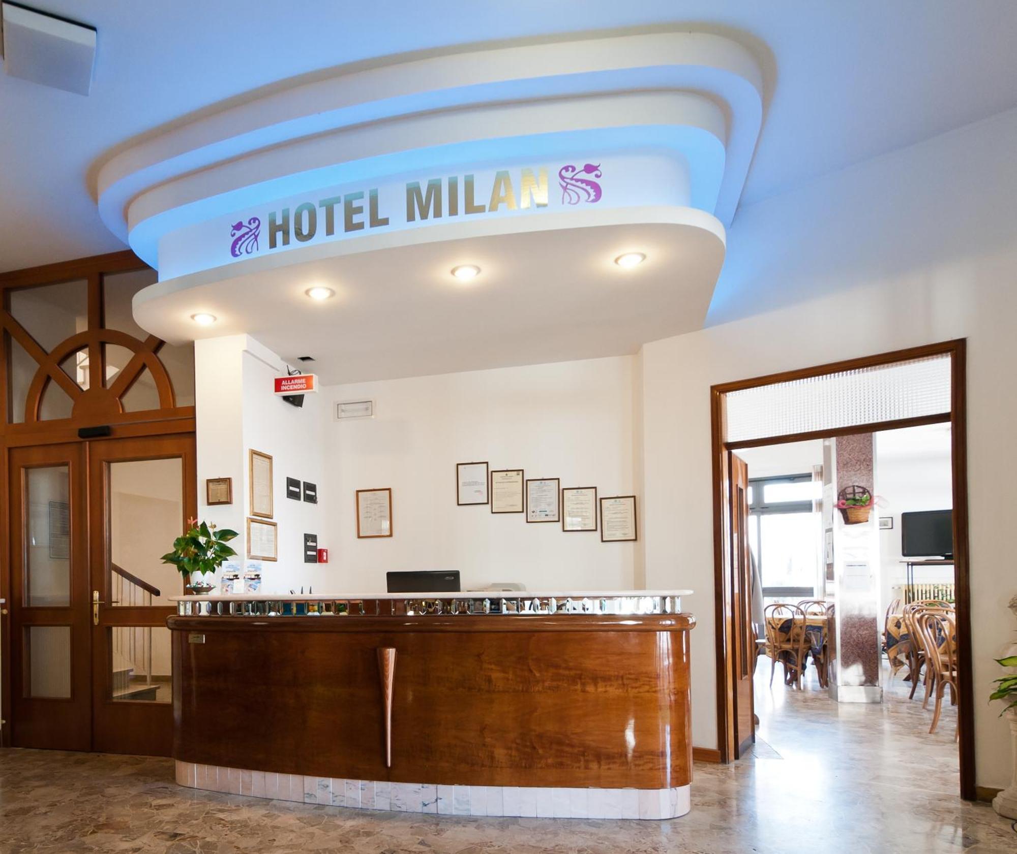 Hotel Milan 3*